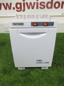 Towel Warmer, Model RTD-8A In White.