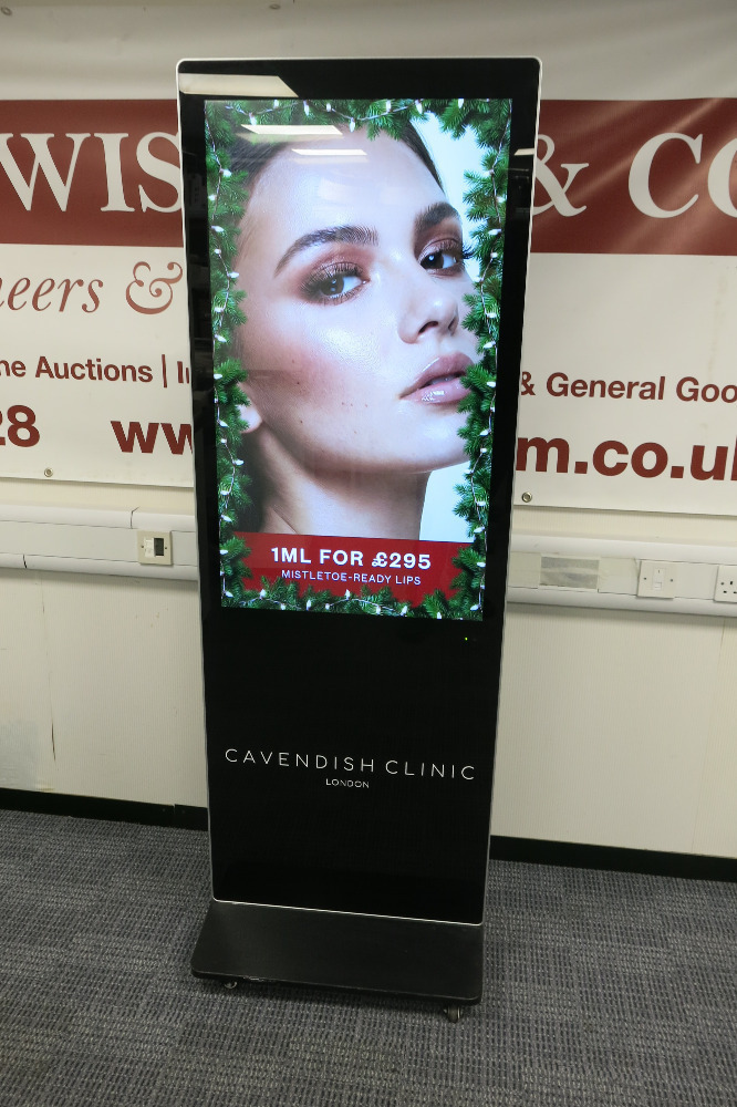 Digini 43 Cavendish Clinic Branded Digital Display Screen. Overall ...