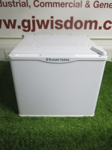 Russell Hobbs White Thermoelectric Cooler, Model RHCLRF17.