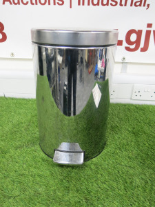 Brabantia Small Chrome Hands Free Bin.
