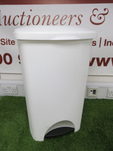 Addis White Plastic Pedal Bin.