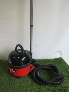 Henry HVR160-11 Vacuum with Hose & Attachment.