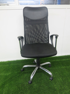 Staples High Black Mesh, Faux Leather & Hopsack Office Chair with Chrome Frame.