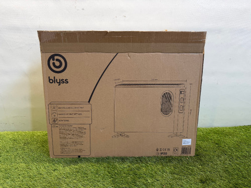 Blyss Convector Heater, Model NDK20. Comes with original Box & Manual.