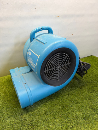 Dri Eaz Sahara E TurboCarpet Dryer.