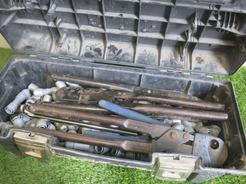 Stanley Tool Chest Containing: 3 x Buteline Crimping Tools, 1 x Ditron Crimping Tool & Multiple Buteline Equal Tees.