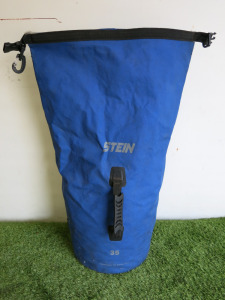 Rope Bag Containing Approx 50m Length of 14mm Rigging Rope.