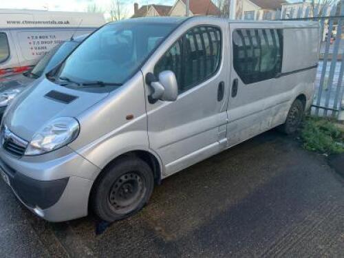 LS13 OYB: Vauxhall Vivaro 2900 Sportive CDTi, Panel Van in Silver. Diesel, 1995cc, Manual 6 Gears. Mileage approx 142,396. Comes with Key. NOTE: Non runner, requires repair.