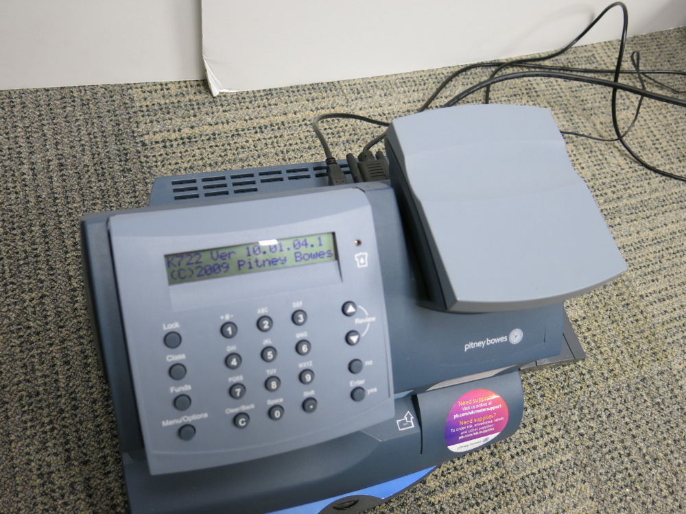 Pitney Bowes K700 Franking Machine.