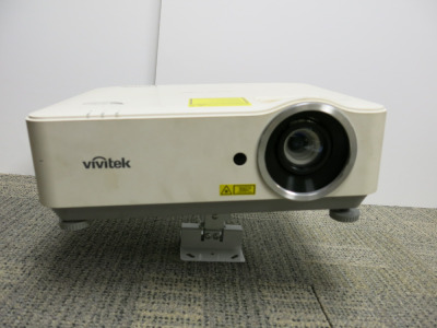 Vivitek DLP Projector, Model DU3661Z.