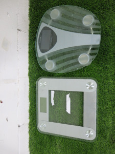 2 x Digital Scales.