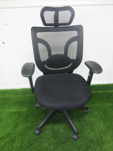 Black Mesh Adjustable Ergonomic Office Chair.