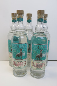 5 x Bottles of Cazadores Blanco Tequila, 70cl.