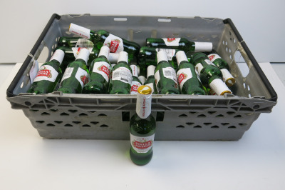 Crate Containing 35 x Bottles of Stella Artois Lager, 33cl. Crate Not Included.