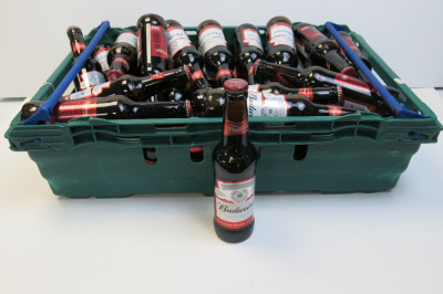 Crate Containing 40 x Bottles of Budweiser Beer, 33cl. Crate Not Included.