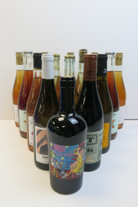 15 x Bottles of Assorted Red, White & Rose Wine, 75cl. As Viewed/Pictured.