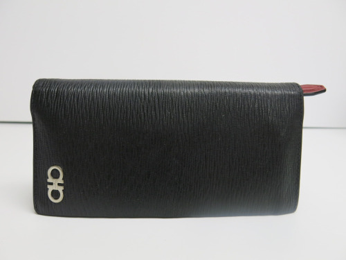 Salvatore Ferragamo Gancini Long Wallet in Black Leather with Red Interior, S/N I7-66AO69.
