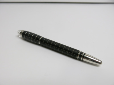 Montblanc StarWalker Metal & Rubber Pen.