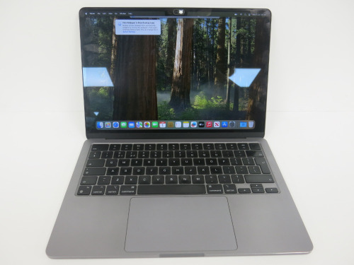 Apple MacBook Air 13.6", 2022, Apple M2, Running MacOs Sequoia 15.7.2, 8GB Memory, 494 GB Mackintosh HD Storage, Built In Retina Display, S/N PDXTVP99F7.