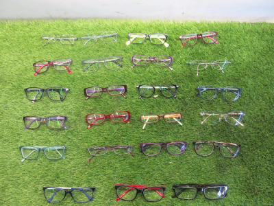 Approx 7900 Assorted Branded Spectacles Frames to Include: DKNY, Super Dry, Clive & Wally, Boss, Emporio Armani, Karen Millen, Puma, Bench, Ralph Lauren, Vogue, Karl Largerfeld, Nicole Farhi, Carrera, Louis Marcel, J K London, Beyu, Kyusu, Lipsy, Osiris, 