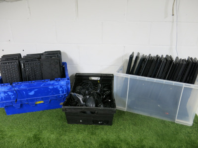 Assorted Lot of HP & Dell Wired Keyboards & Wired Mouse to Include: 50 x Keyboards & 50 x Mouse. Crates not Included.