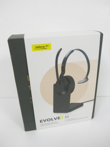 Jabra Evolve2 55 Wireless Head Set, Model hsc170W.
