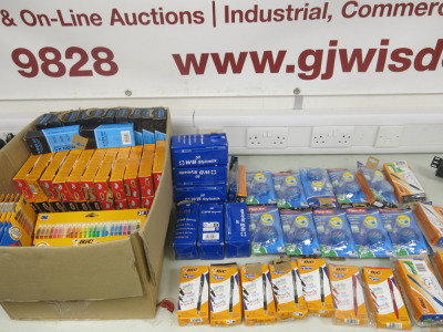 Assorted Stationery to Include: 24 x Packs of Bic Kids Felt Tips, 41 x Packs of Bic Gel Pens, 22 xIkon Ball Pens, 7 x Packs of Blue Biro Pens & 15 x Packs of Bic Pens.