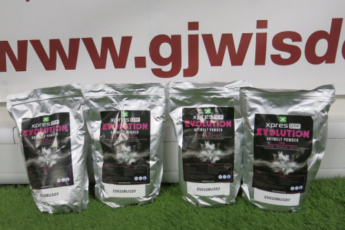 4 x Packs of Xpres DTF Evolution XP7382White Medium HotMelt Powder, 1kg.