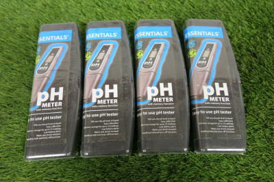 4 x Essentials PH Tester with Memory Function.
