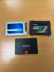 3 x Solid State Drives to Include: 1 x Crucial 480GB SSD, 1 x Integral 240GB SSD & 1 x Samsung 120GB SSD.
