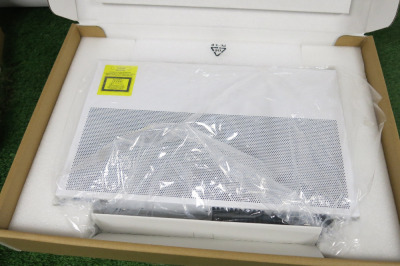 Cisco Business 250 Series, 24 Port Gigabit PoE Smart Switch in Box.