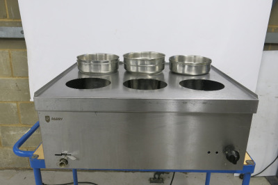 Parry Electric Heat Bain Marie, Model NPWB6. Comes with 6 x Stainless Steel Pots. Size H30 x W75 x D60cm.