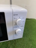 Igenix 700w Microwave Oven, Model IG2017. - 2