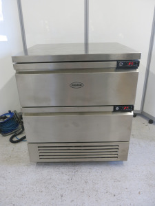 Foster Commercial Flex Drawer Fridge/Freezer Counter with 2 Drawers, Model 35-105 FFC4/2, S/N E6079464, YOM 2023. Size H90 x W78 x D70cm. Appears Little Used. Comes With Keys & Operators Manual. NOTE: installed new and appears hardly used.