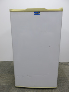Argos Under-Counter Larder Fridge, Model AUCL4884W. Size H83 x W47 x D49cm.