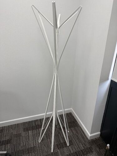 Zanotta 303 Aster Clothes Stand in White.