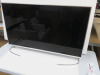 Panasonic 40" LED TV on Chrome Stand . Model TX-40EX700B HDMI. Missing Remote.