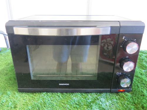 Daewoo 25L Mini Oven, Model SDA1608, DOM 06/23.