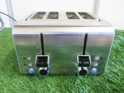 Caterlite 4 Slice Toaster, Model CP929, S/N 392100842.