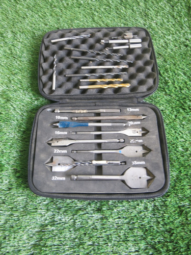 Assorted Wood Drill Bits. Comes in Carry Case.
