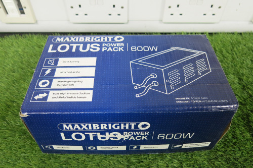 MaxiBright 600w Lotus Power Pack.