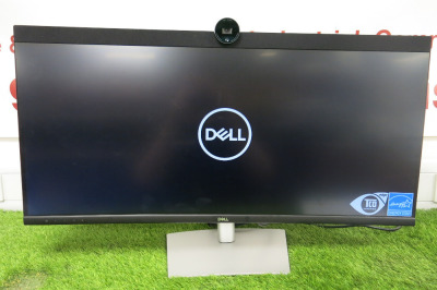 Dell 34" Flat Panel Curved Screen Monitor, Model P3424WEB, 2024, with Dell 2k QHD Web Cam.