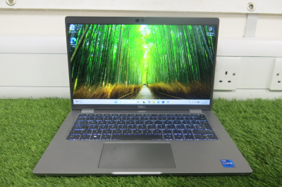 Dell Latitude 5431 14" Laptop, Running Windows 11 Pro, Intel Core i7-1270P, 16GB RAM, 954GB Storage, with Power Supply.