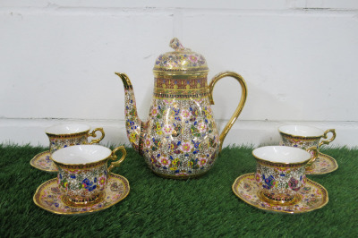 Lot of The East India Company Royal Bone China Banjarong 18ct Gold Hand Painted Crockery to Include: 1 Large Coffee Pot & 4 x Coffee Cups with Saucers.