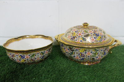Lot of The East India Company Royal Bone China Banjarong 18ct Gold Hand Painted Crockery to Include: 1 x Large Dish with Lid & 1 x Large Bowl.