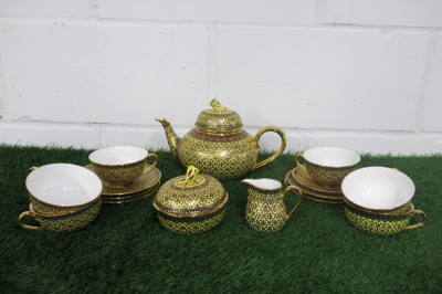 Lot of The East India Company Royal Bone China Benjarong 18ct Gold Hand Painted Crockery to Include: 1 x Tea Pot, 6 x Cups, 6 x Saucers, 1 x Milk Jug & 1 x Sugar Pot with Lid.