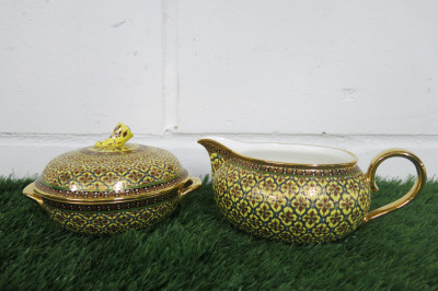 Lot of The East India Company Royal Bone China Benjarong 18ct Gold Hand Painted Crockery to Include: 1 x Sauce Boat & 1 x Dish with Lid.
