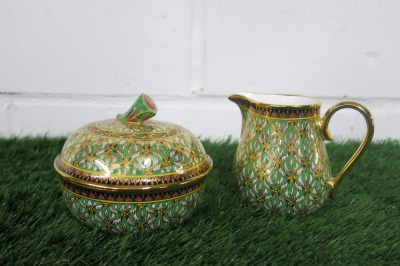 Lot of The East India Company Royal Bone China Benjarong 18ct Gold Hand Painted Crockery to Include: 1 x Milk Jug & 1 x Sugar Pot.