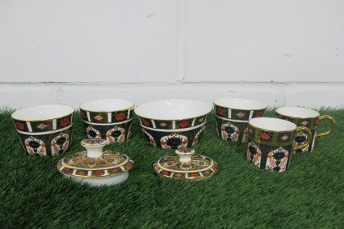 Lot of Royal Bone China Hand Painted Crockery to Include: 1 x Small Bowl, 3 x Tea Cups, 2 x Coffee Cups & 2 x Lids.