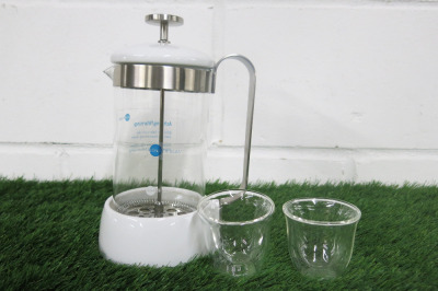 Jenaer Glass La Cafetiere with 2 x Glass Esspresso Cups.
